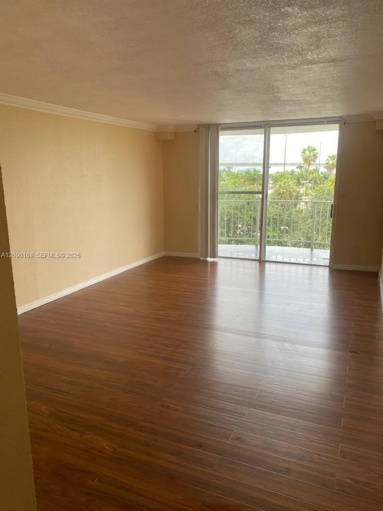 Miami, Florida 33169, 1 Bedroom Bedrooms, ,1 BathroomBathrooms,Residential,For Sale,A12000168