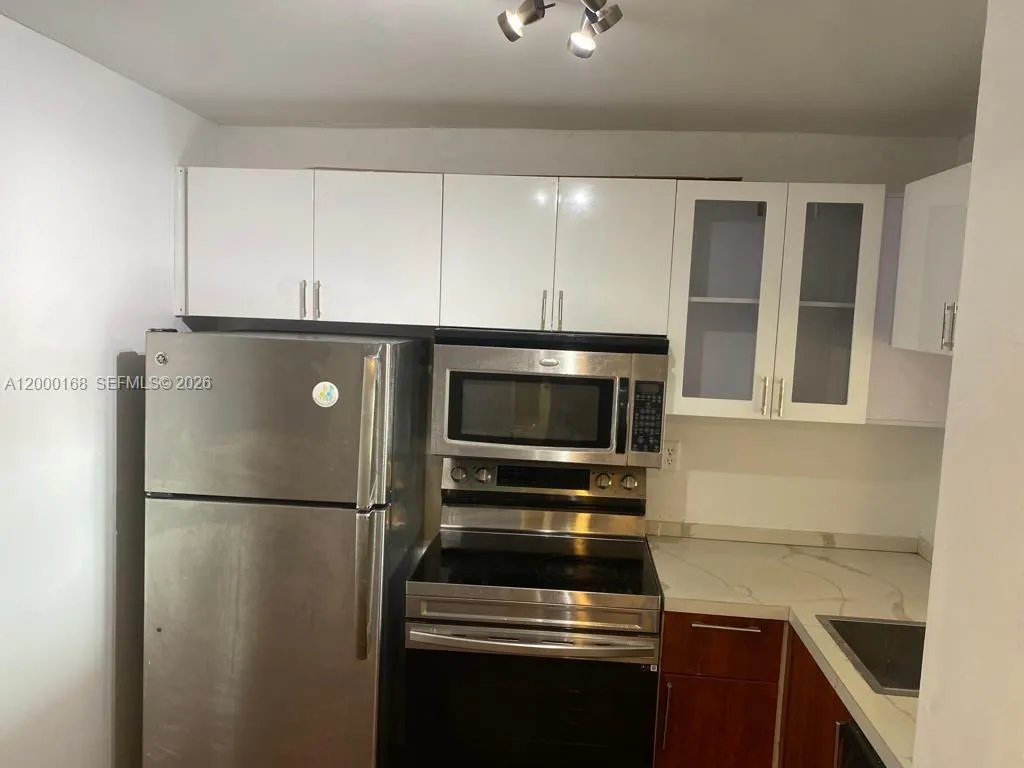 Miami, Florida 33169, 1 Bedroom Bedrooms, ,1 BathroomBathrooms,Residential,For Sale,A12000168