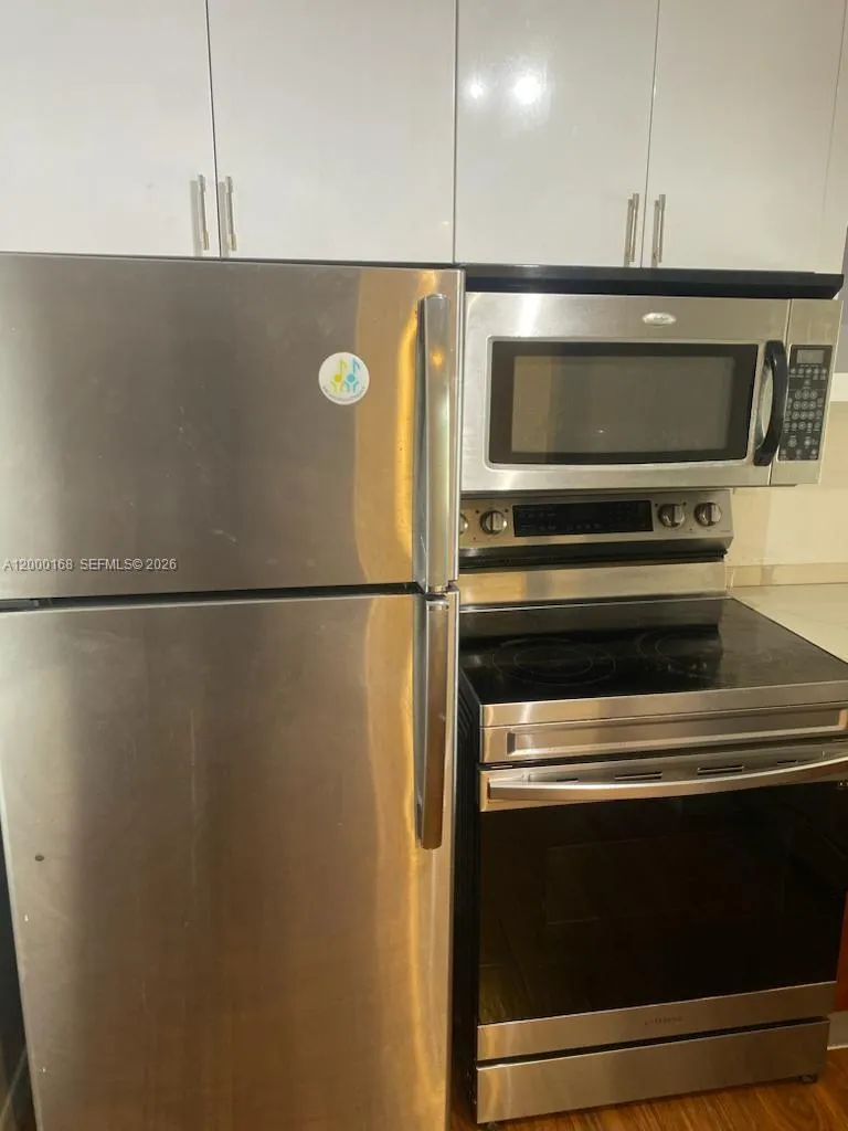 Miami, Florida 33169, 1 Bedroom Bedrooms, ,1 BathroomBathrooms,Residential,For Sale,A12000168