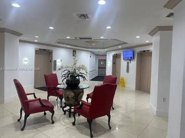 1300 Ne Miami Gardens Dr 616e, Miami, Florida 3317, Miami, Florida 33179, 1 Bedroom Bedrooms, ,1 BathroomBathrooms,Residential Lease,For Rent,1300 Ne Miami Gardens Dr 616e, Miami, Florida 3317,A11998338