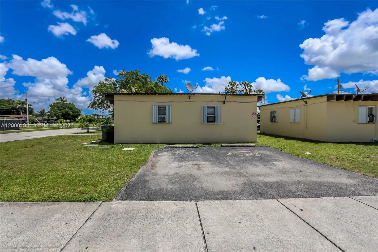 720 Sw 6th St, Homestead, Florida 33030, Homestead, Florida 33030, ,Residential Income,For Sale,720 Sw 6th St, Homestead, Florida 33030,A12000194