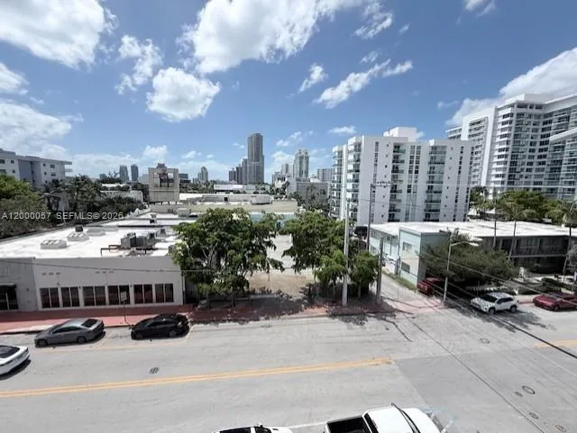 1100 Alton Rd 5b, Miami Beach, Florida 33139, Miami Beach, Florida 33139, 1 Bedroom Bedrooms, ,1 BathroomBathrooms,Residential Lease,For Rent,1100 Alton Rd 5b, Miami Beach, Florida 33139,A12000057