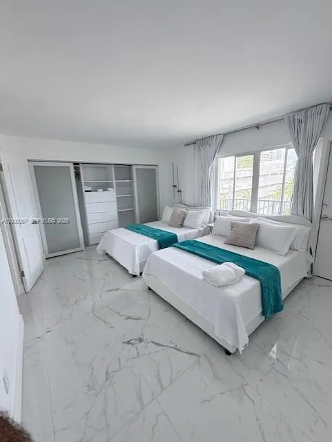 1100 Alton Rd 5b, Miami Beach, Florida 33139, Miami Beach, Florida 33139, 1 Bedroom Bedrooms, ,1 BathroomBathrooms,Residential Lease,For Rent,1100 Alton Rd 5b, Miami Beach, Florida 33139,A12000057