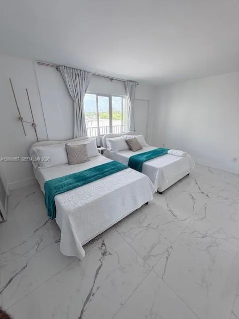 1100 Alton Rd 5b, Miami Beach, Florida 33139, Miami Beach, Florida 33139, 1 Bedroom Bedrooms, ,1 BathroomBathrooms,Residential Lease,For Rent,1100 Alton Rd 5b, Miami Beach, Florida 33139,A12000057