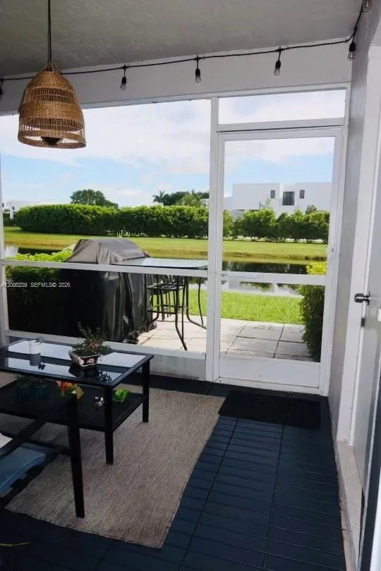 Weston, Florida 33326, 2 Bedrooms Bedrooms, ,2 BathroomsBathrooms,Residential Lease,For Rent,A12000209