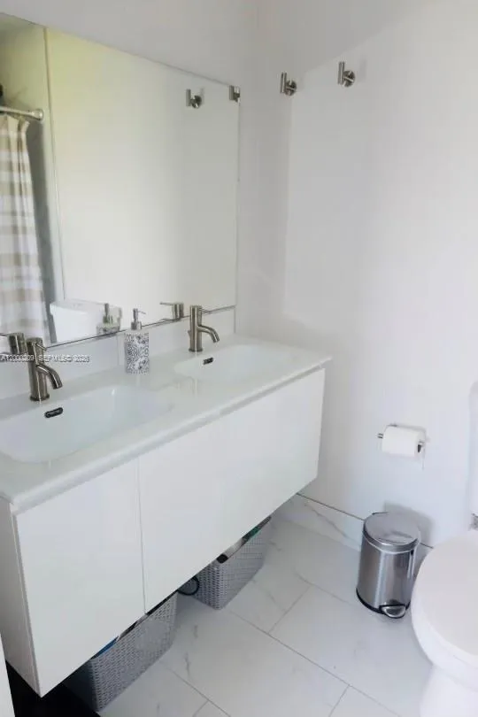 Weston, Florida 33326, 2 Bedrooms Bedrooms, ,2 BathroomsBathrooms,Residential Lease,For Rent,A12000209