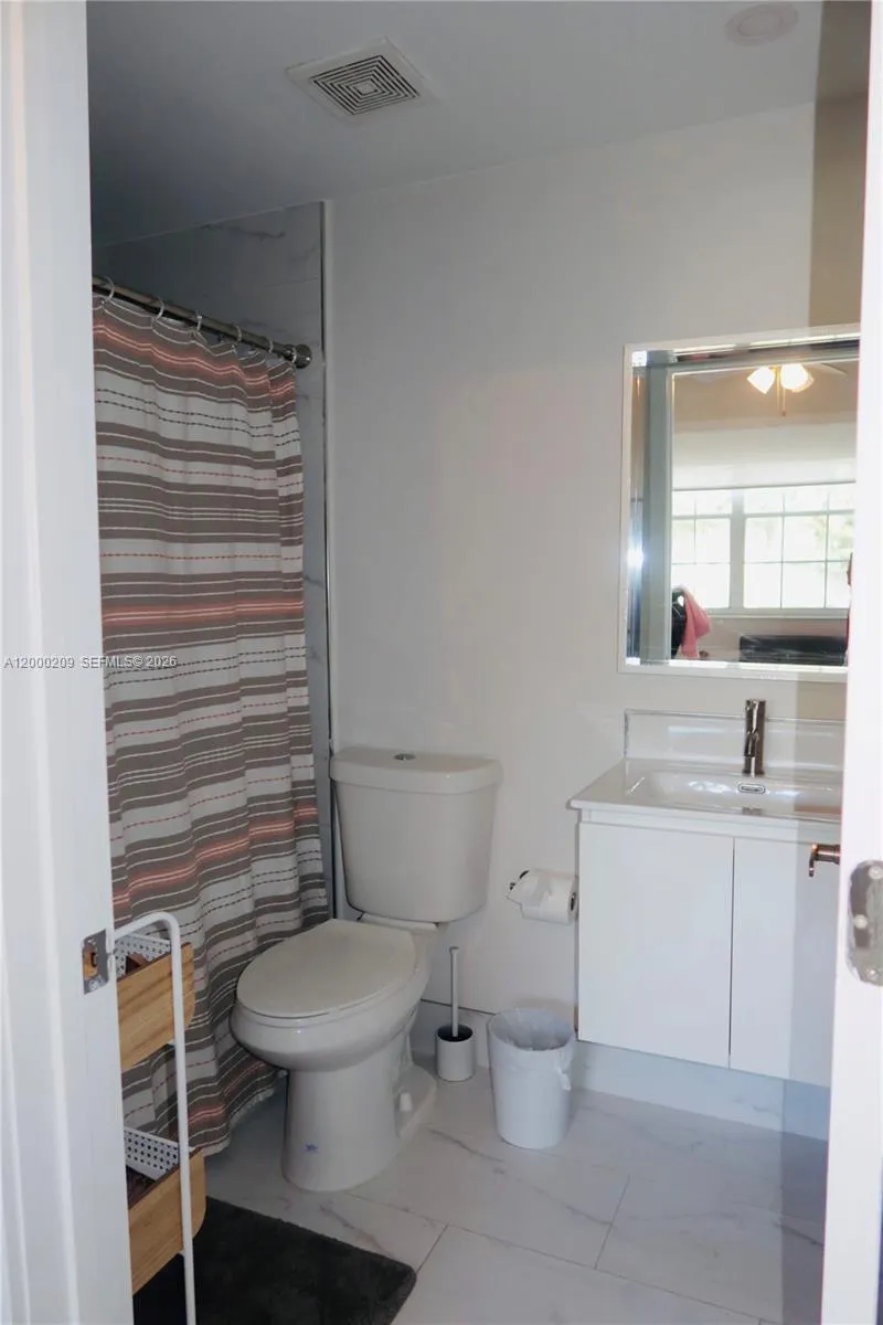 Weston, Florida 33326, 2 Bedrooms Bedrooms, ,2 BathroomsBathrooms,Residential Lease,For Rent,A12000209