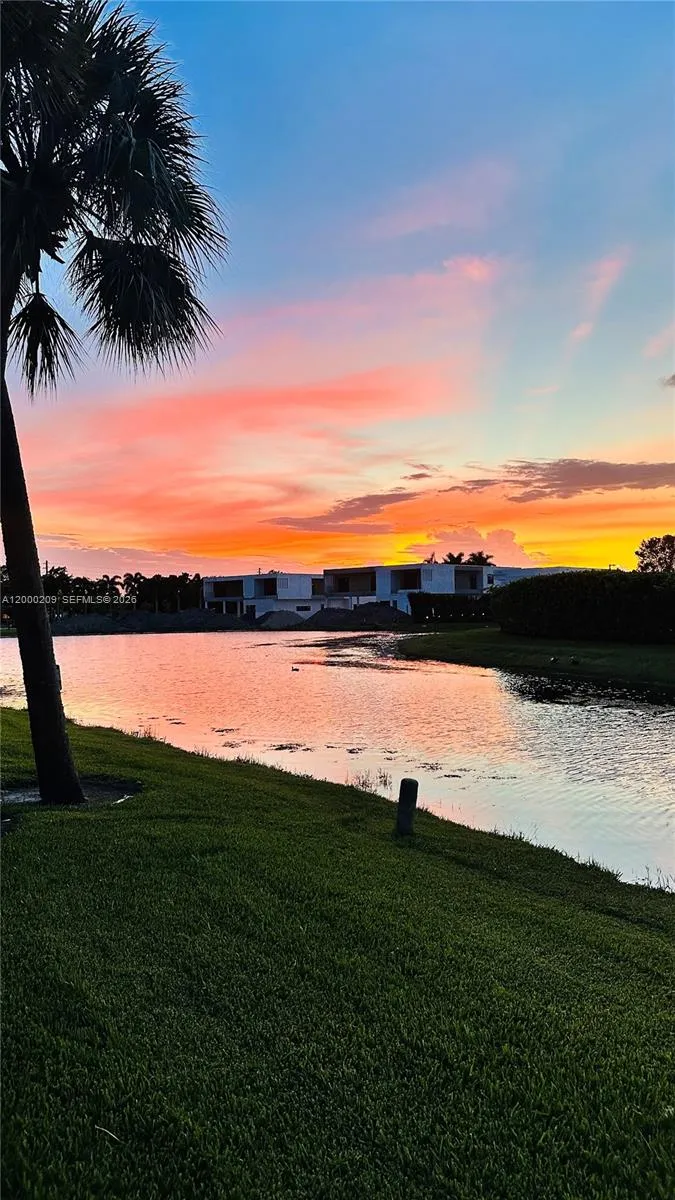 Weston, Florida 33326, 2 Bedrooms Bedrooms, ,2 BathroomsBathrooms,Residential Lease,For Rent,A12000209