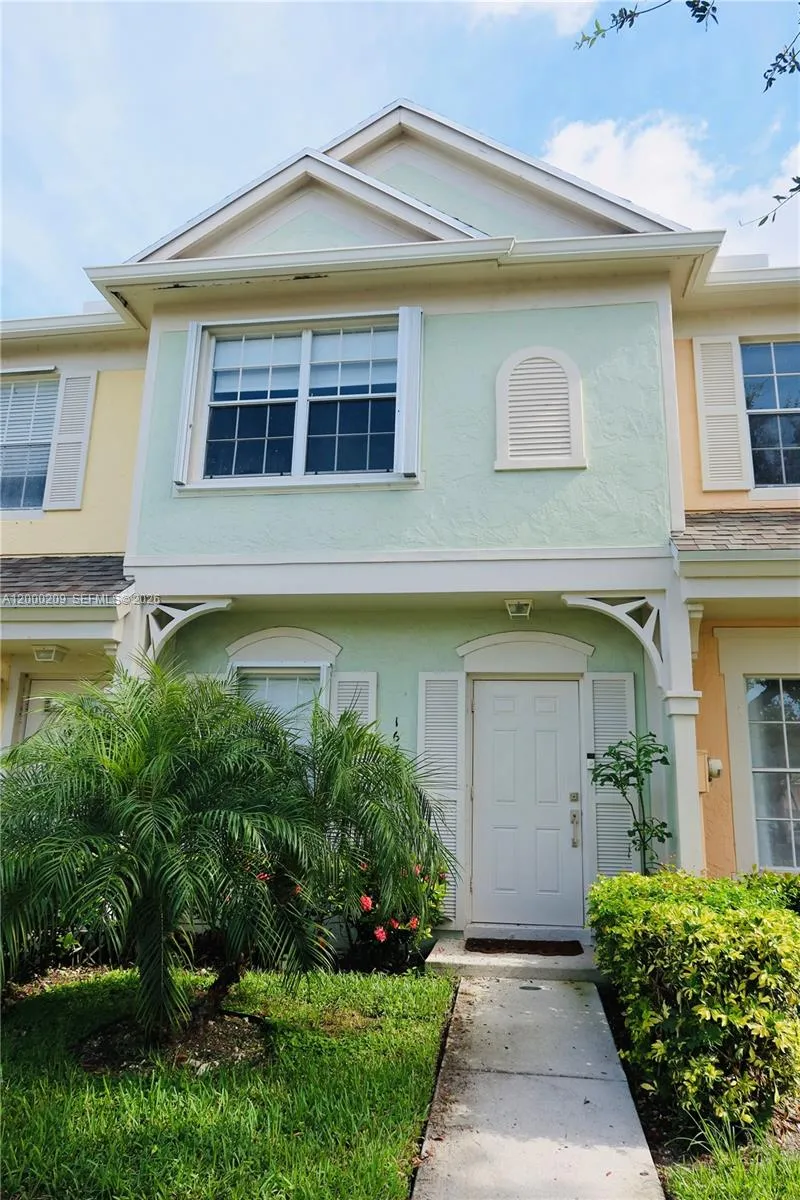 Weston, Florida 33326, 2 Bedrooms Bedrooms, ,2 BathroomsBathrooms,Residential Lease,For Rent,A12000209