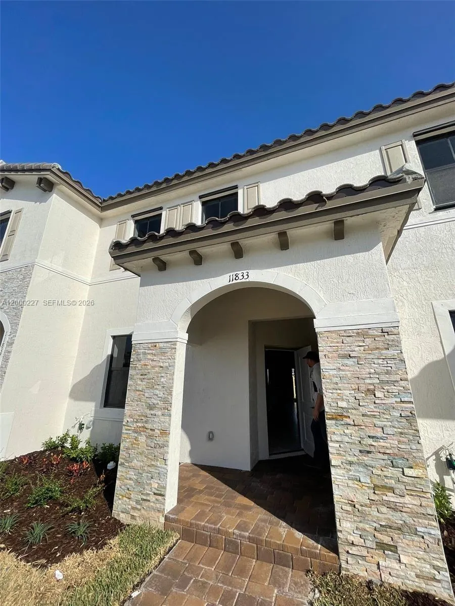 11833 Sw 245th Ter, Homestead, Florida 33032, Homestead, Florida 33032, 3 Bedrooms Bedrooms, ,2 BathroomsBathrooms,Residential,For Sale,11833 Sw 245th Ter, Homestead, Florida 33032,A12000227