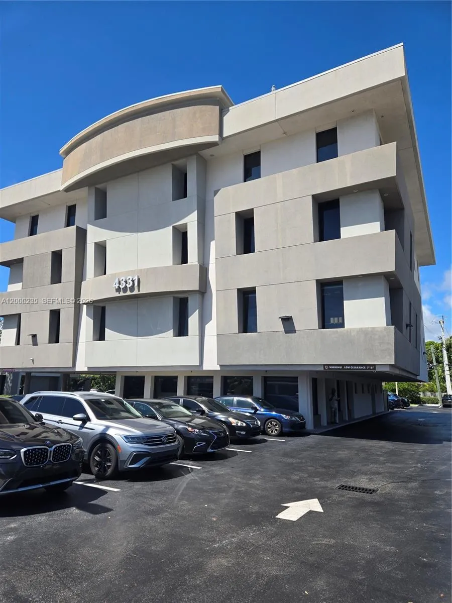 4331 N Federal Hwy, Oakland Park, Florida 33308, Oakland Park, Florida 33308, ,Commercial Lease,For Rent,4331 N Federal Hwy, Oakland Park, Florida 33308,A12000239
