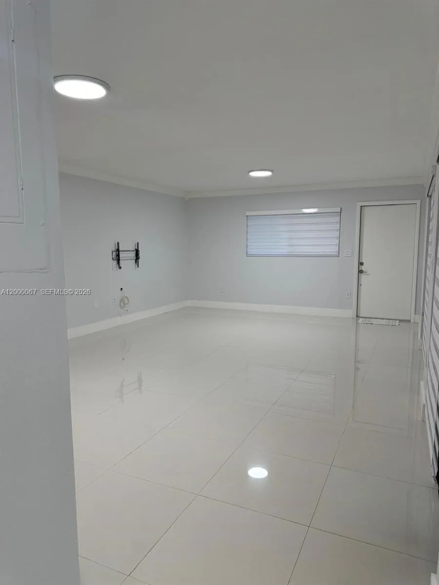 14343 Sw 97th Ln, Miami, Florida 33186, Miami, Florida 33186, 2 Bedrooms Bedrooms, ,2 BathroomsBathrooms,Residential,For Sale,14343 Sw 97th Ln, Miami, Florida 33186,A12000067