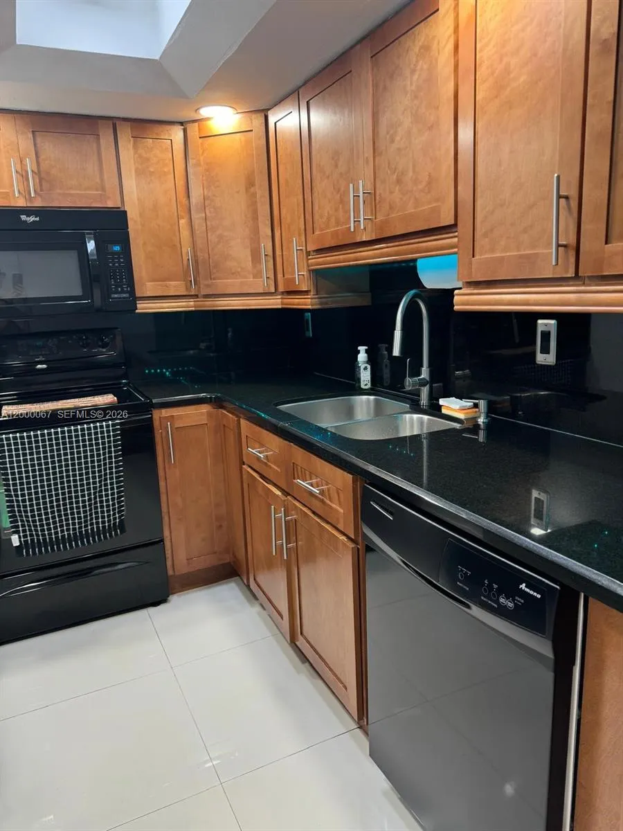 14343 Sw 97th Ln, Miami, Florida 33186, Miami, Florida 33186, 2 Bedrooms Bedrooms, ,2 BathroomsBathrooms,Residential,For Sale,14343 Sw 97th Ln, Miami, Florida 33186,A12000067