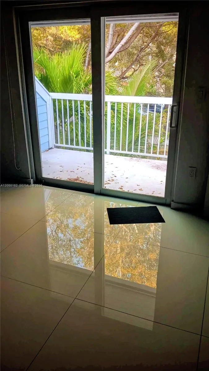 798 Crandon Blvd 55-b, Key Biscayne, Florida 33149, Key Biscayne, Florida 33149, 1 Bedroom Bedrooms, 1 Room Rooms,1 BathroomBathrooms,Residential,For Sale,798 Crandon Blvd 55-b, Key Biscayne, Florida 33149,A12000162