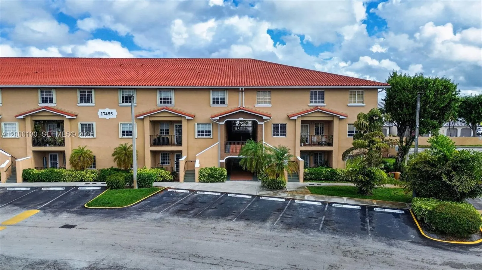 17455 Nw 75th Pl 203, Hialeah, Florida 33015, Hialeah, Florida 33015, 4 Bedrooms Bedrooms, ,3 BathroomsBathrooms,Residential,For Sale,17455 Nw 75th Pl 203, Hialeah, Florida 33015,A12000130