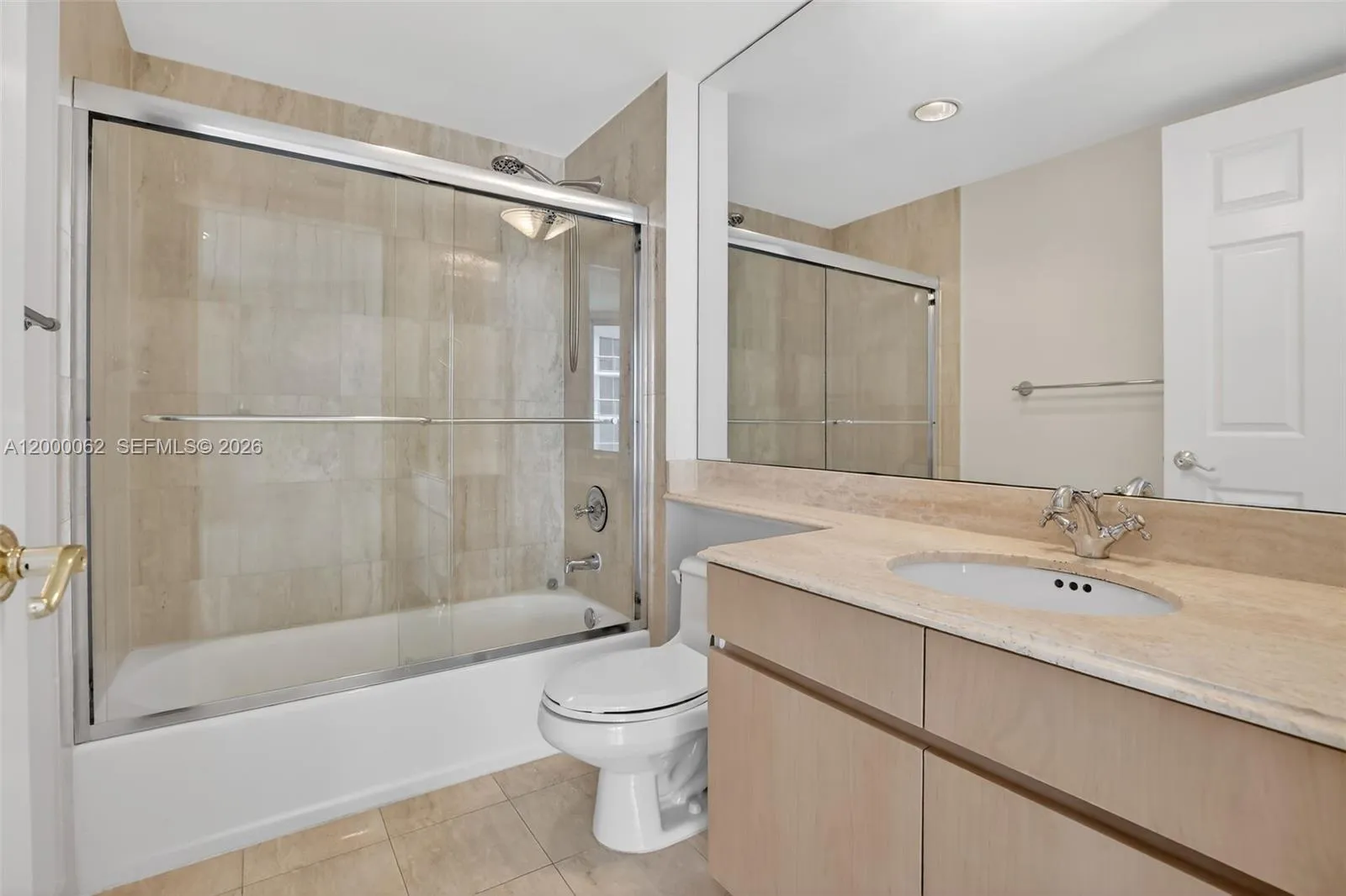 2nd Bathroom