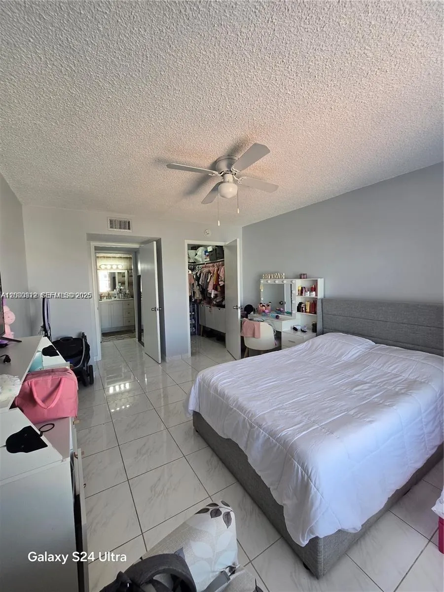 5201 Nw 7th St 609w, Miami, Florida 33126, Miami, Florida 33126, 1 Bedroom Bedrooms, ,1 BathroomBathrooms,Residential,For Sale,5201 Nw 7th St 609w, Miami, Florida 33126,A12000322