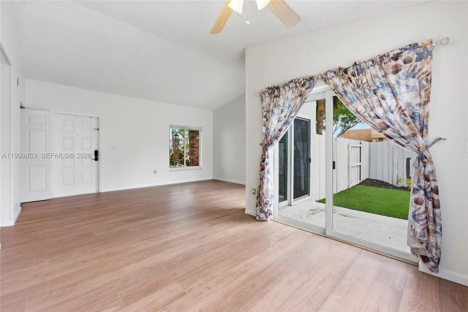 14600 Ashland Pl, Davie, Florida 33325, Davie, Florida 33325, 4 Bedrooms Bedrooms, ,2 BathroomsBathrooms,Residential,For Sale,14600 Ashland Pl, Davie, Florida 33325,A11999853