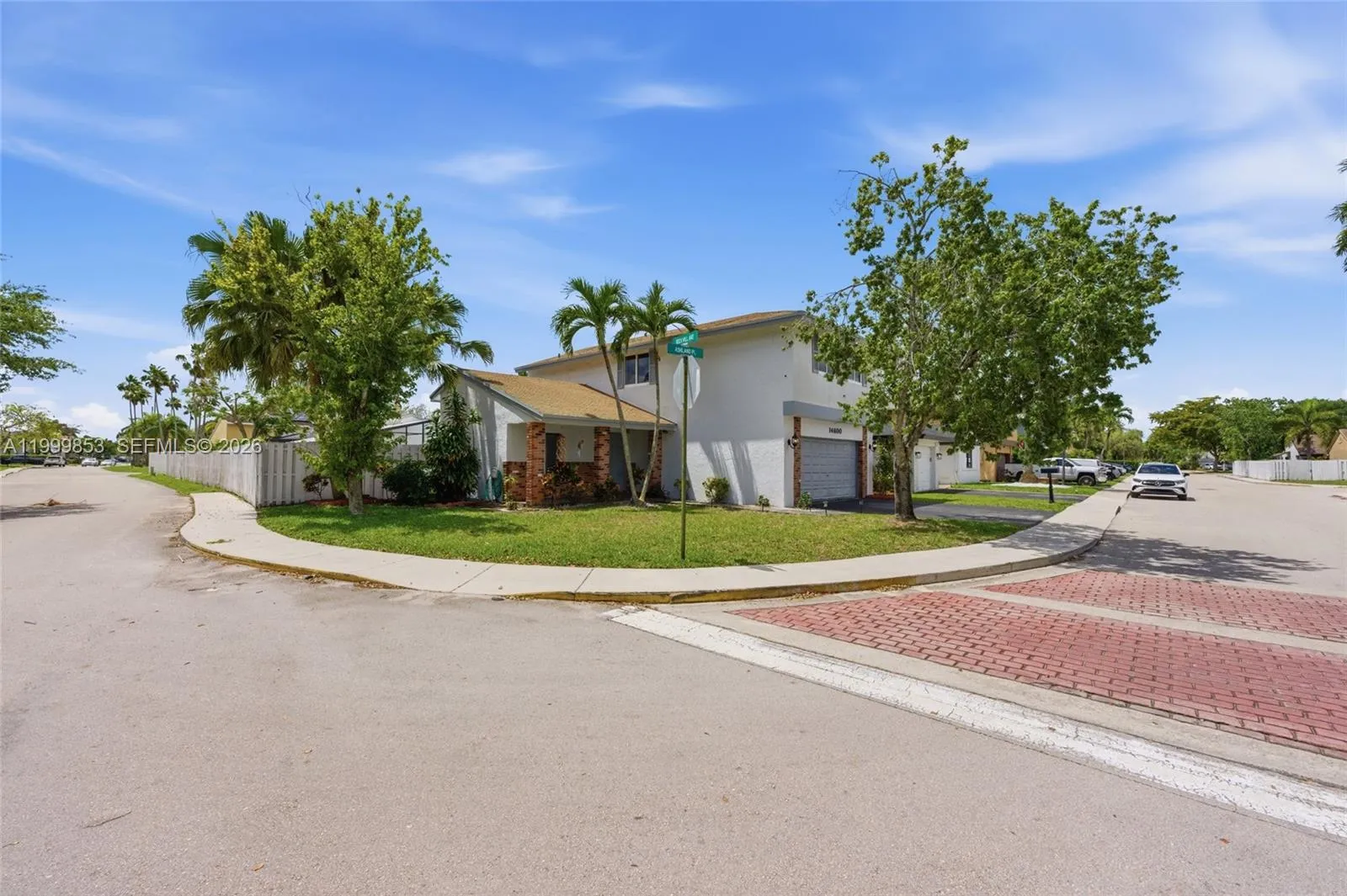 14600 Ashland Pl, Davie, Florida 33325, Davie, Florida 33325, 4 Bedrooms Bedrooms, ,2 BathroomsBathrooms,Residential,For Sale,14600 Ashland Pl, Davie, Florida 33325,A11999853