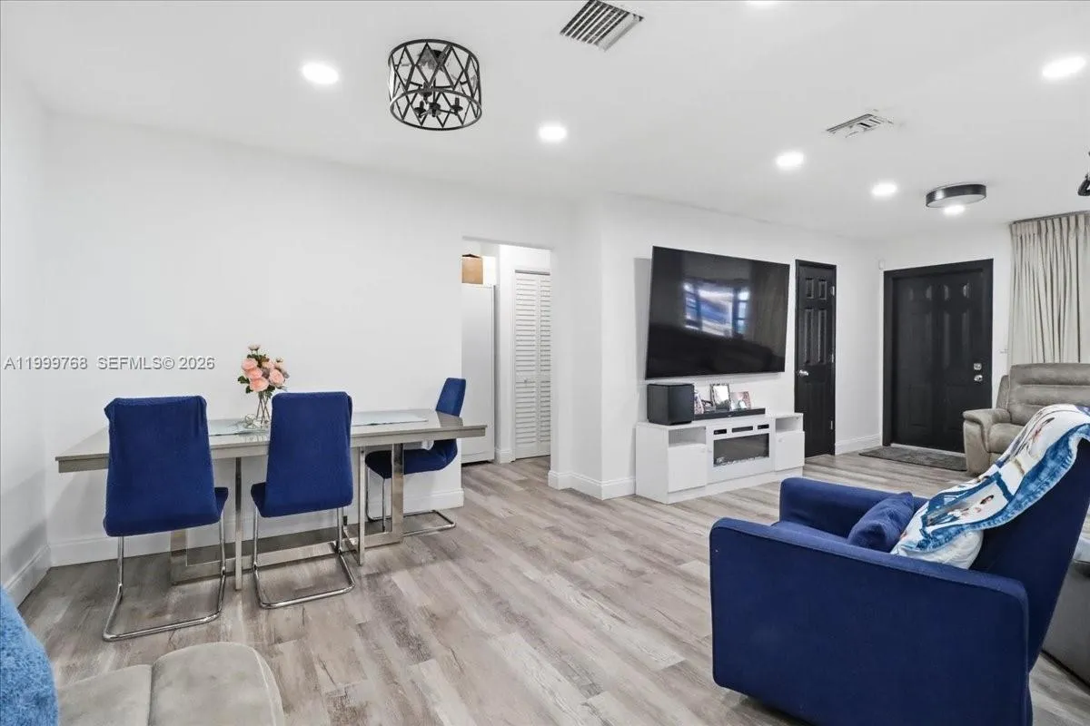 7551 Polk St, Hollywood, Florida 33024, Hollywood, Florida 33024, 3 Bedrooms Bedrooms, ,1 BathroomBathrooms,Residential Lease,For Rent,7551 Polk St, Hollywood, Florida 33024,A11999768