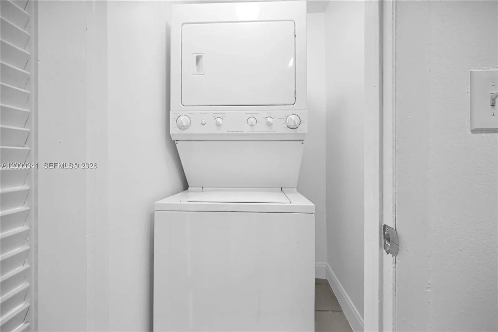 7550 Stirling Rd V111, Davie, Florida 33024, Davie, Florida 33024, 1 Bedroom Bedrooms, ,1 BathroomBathrooms,Residential Lease,For Rent,7550 Stirling Rd V111, Davie, Florida 33024,A12000341