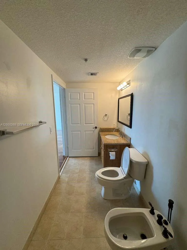 4242 Nw 2nd St 1606, Miami, Florida 33126, Miami, Florida 33126, 1 Bedroom Bedrooms, ,1 BathroomBathrooms,Residential Lease,For Rent,4242 Nw 2nd St 1606, Miami, Florida 33126,A12000268