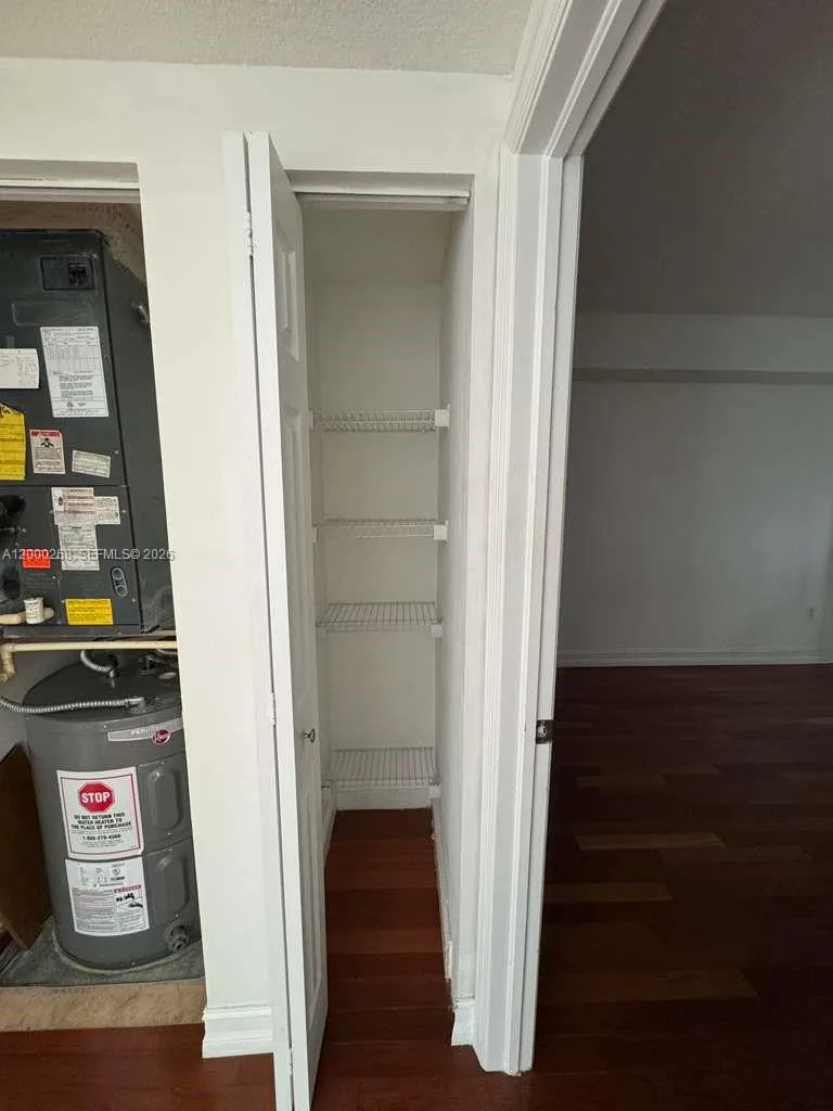 4242 Nw 2nd St 1606, Miami, Florida 33126, Miami, Florida 33126, 1 Bedroom Bedrooms, ,1 BathroomBathrooms,Residential Lease,For Rent,4242 Nw 2nd St 1606, Miami, Florida 33126,A12000268