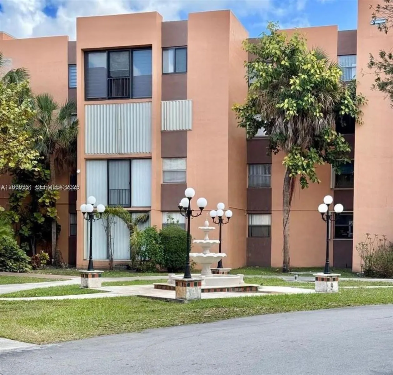 9400 W Flagler St 309, Miami, Florida 33174, Miami, Florida 33174, 2 Bedrooms Bedrooms, ,2 BathroomsBathrooms,Residential,For Sale,9400 W Flagler St 309, Miami, Florida 33174,A12000331