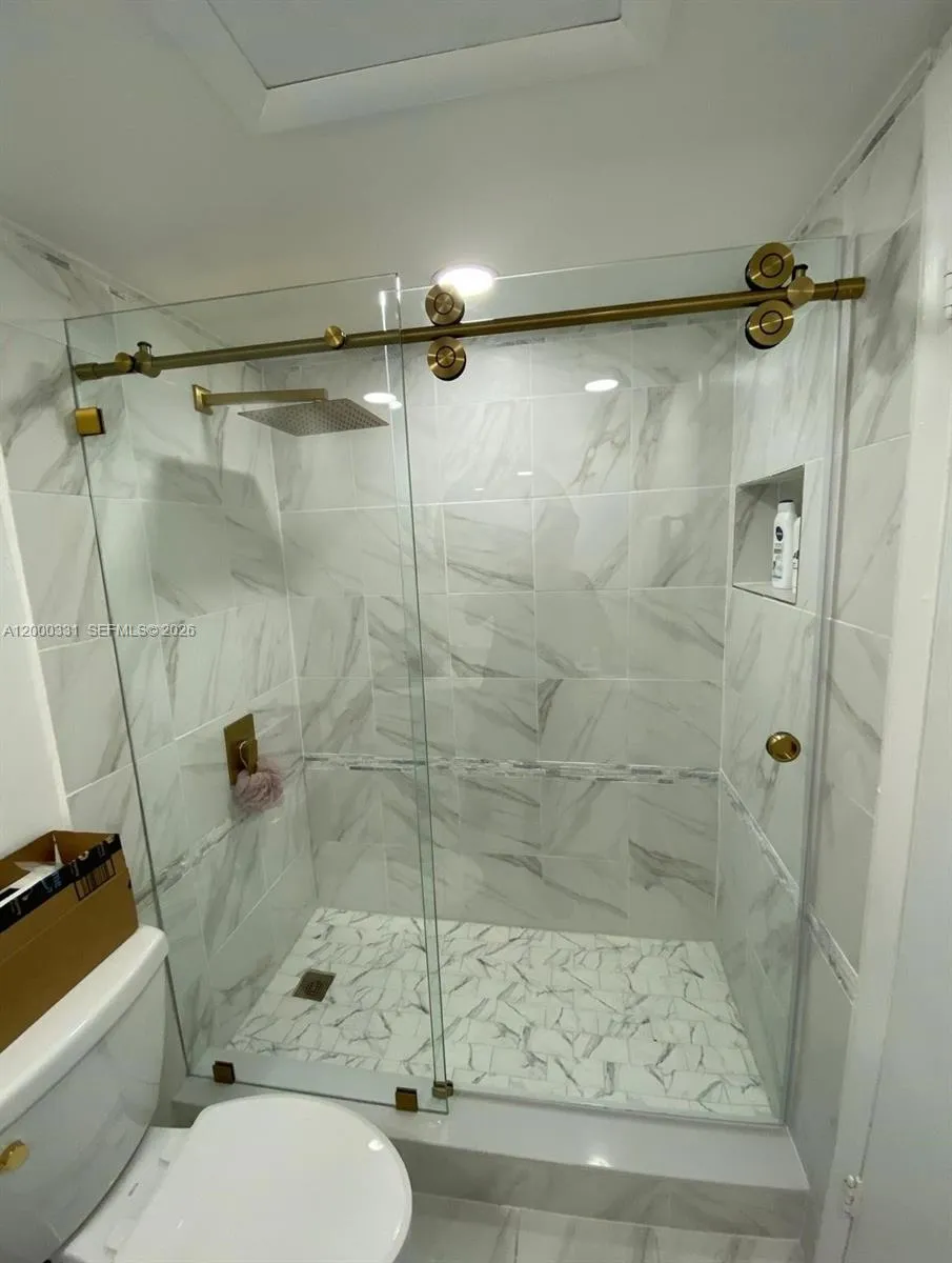 9400 W Flagler St 309, Miami, Florida 33174, Miami, Florida 33174, 2 Bedrooms Bedrooms, ,2 BathroomsBathrooms,Residential,For Sale,9400 W Flagler St 309, Miami, Florida 33174,A12000331