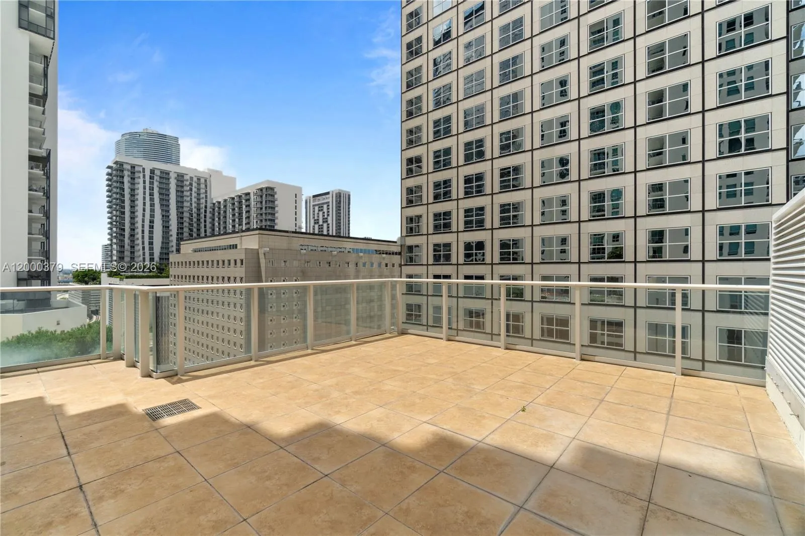 300 S Biscayne Blvd T-1411, Miami, Florida 33131, Miami, Florida 33131, 1 Bedroom Bedrooms, ,1 BathroomBathrooms,Residential,For Sale,300 S Biscayne Blvd T-1411, Miami, Florida 33131,A12000379