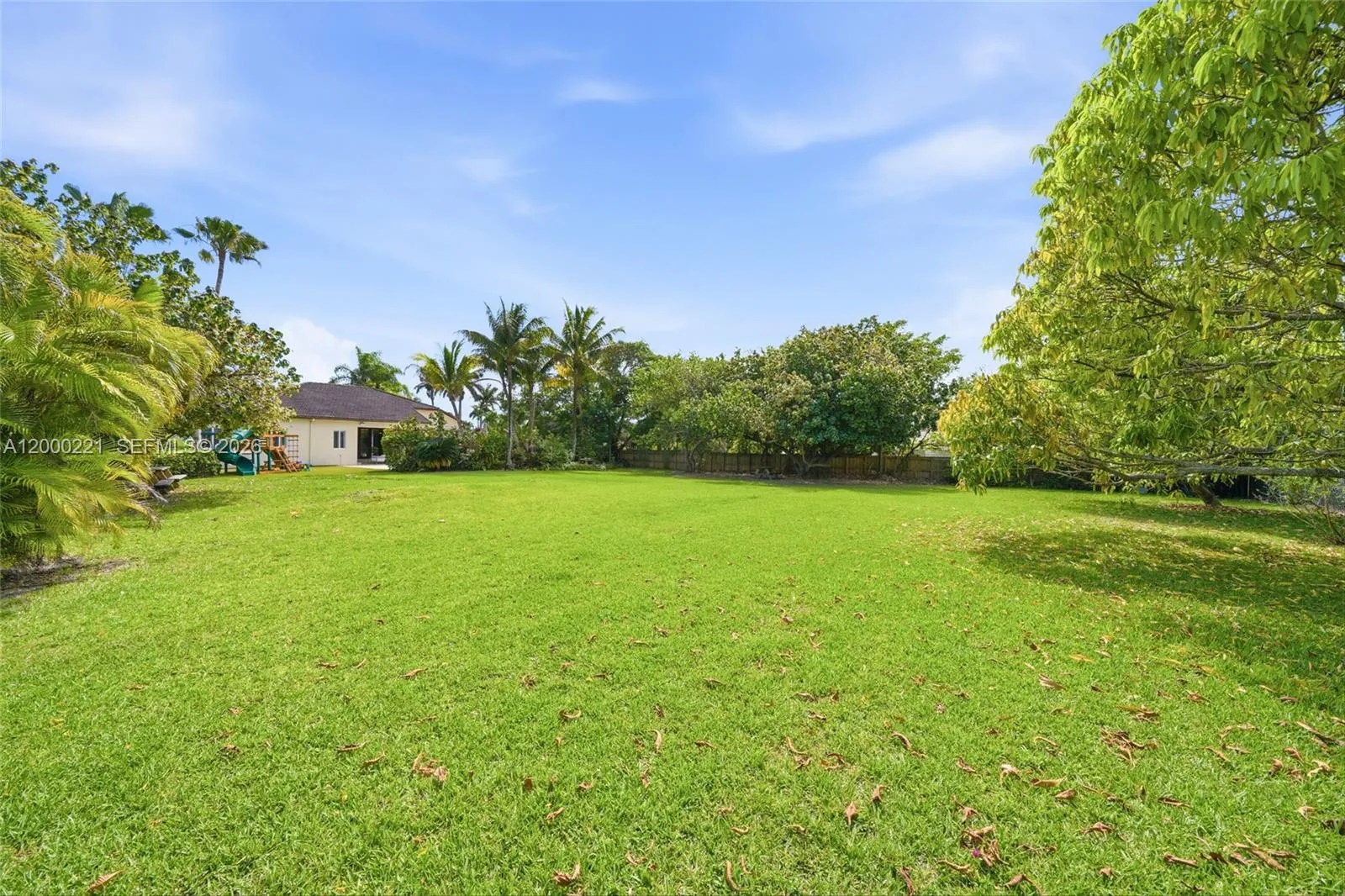 9901 Sw 145th St, Miami, Florida 33176, Miami, Florida 33176, 5 Bedrooms Bedrooms, ,3 BathroomsBathrooms,Residential,For Sale,9901 Sw 145th St, Miami, Florida 33176,A12000221