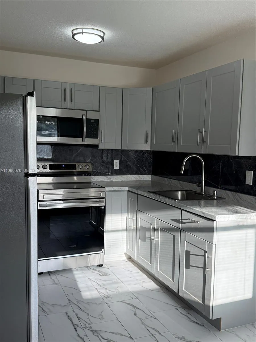 6071 Sw 33rd St 4, Miramar, Florida 33023, Miramar, Florida 33023, 2 Bedrooms Bedrooms, ,1 BathroomBathrooms,Residential Lease,For Rent,6071 Sw 33rd St 4, Miramar, Florida 33023,A11996070 6071 Sw 33rd St 4, Miramar, Florida 33023, Miramar, Florida 33023, 2 Bedrooms Bedrooms, ,1 BathroomBathrooms,Residential Lease,For Rent,6071 Sw 33rd St 4, Miramar, Florida 33023,A11996070