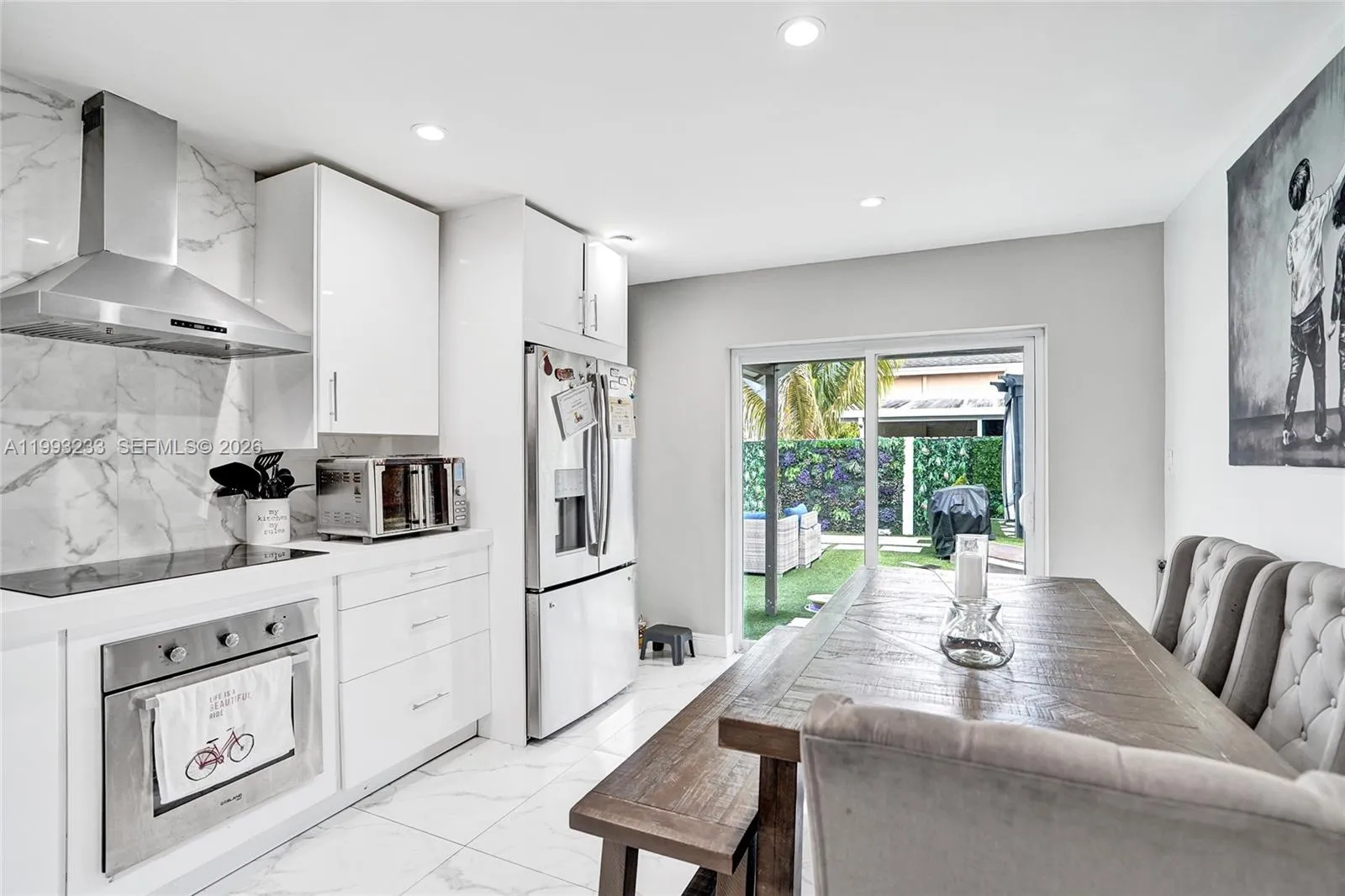 372 W Riverbend Dr, Sunrise, Florida 33326, Sunrise, Florida 33326, 3 Bedrooms Bedrooms, ,2 BathroomsBathrooms,Residential,For Sale,372 W Riverbend Dr, Sunrise, Florida 33326,A11993233