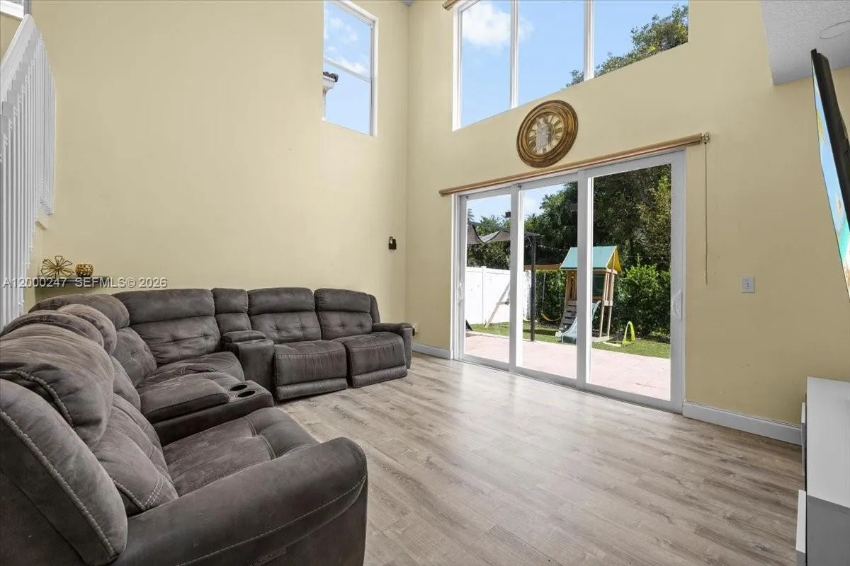 15385 Sw 51st St, Davie, Florida 33331, Davie, Florida 33331, 4 Bedrooms Bedrooms, ,2 BathroomsBathrooms,Residential Lease,For Rent,15385 Sw 51st St, Davie, Florida 33331,A12000247