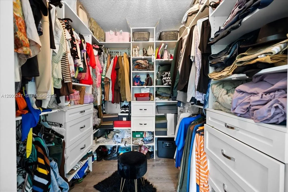 15385 Sw 51st St, Davie, Florida 33331, Davie, Florida 33331, 4 Bedrooms Bedrooms, ,2 BathroomsBathrooms,Residential Lease,For Rent,15385 Sw 51st St, Davie, Florida 33331,A12000247