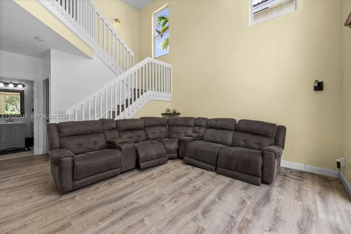 15385 Sw 51st St, Davie, Florida 33331, Davie, Florida 33331, 4 Bedrooms Bedrooms, ,2 BathroomsBathrooms,Residential Lease,For Rent,15385 Sw 51st St, Davie, Florida 33331,A12000247