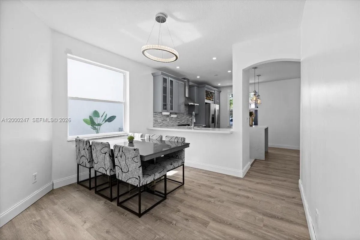 15385 Sw 51st St, Davie, Florida 33331, Davie, Florida 33331, 4 Bedrooms Bedrooms, ,2 BathroomsBathrooms,Residential Lease,For Rent,15385 Sw 51st St, Davie, Florida 33331,A12000247