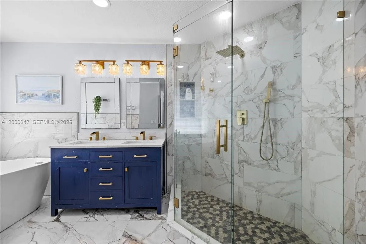 15385 Sw 51st St, Davie, Florida 33331, Davie, Florida 33331, 4 Bedrooms Bedrooms, ,2 BathroomsBathrooms,Residential Lease,For Rent,15385 Sw 51st St, Davie, Florida 33331,A12000247