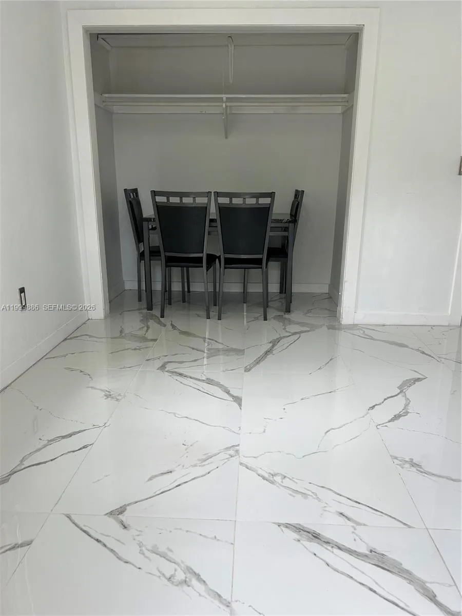 1081 Nw 185th Dr A, Miami Gardens, Florida 33169, Miami Gardens, Florida 33169, 1 Bedroom Bedrooms, ,1 BathroomBathrooms,Residential Lease,For Rent,1081 Nw 185th Dr A, Miami Gardens, Florida 33169,A11999886