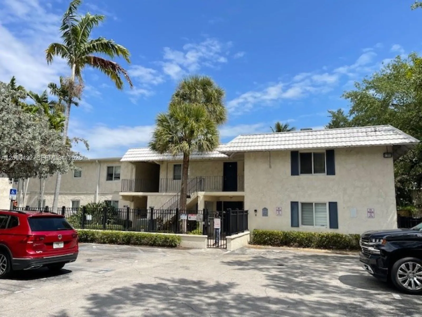 8601 Sw 68th Ct 4, Pinecrest, Florida 33156, Pinecrest, Florida 33156, 2 Bedrooms Bedrooms, ,1 BathroomBathrooms,Residential Lease,For Rent,8601 Sw 68th Ct 4, Pinecrest, Florida 33156,A12000432