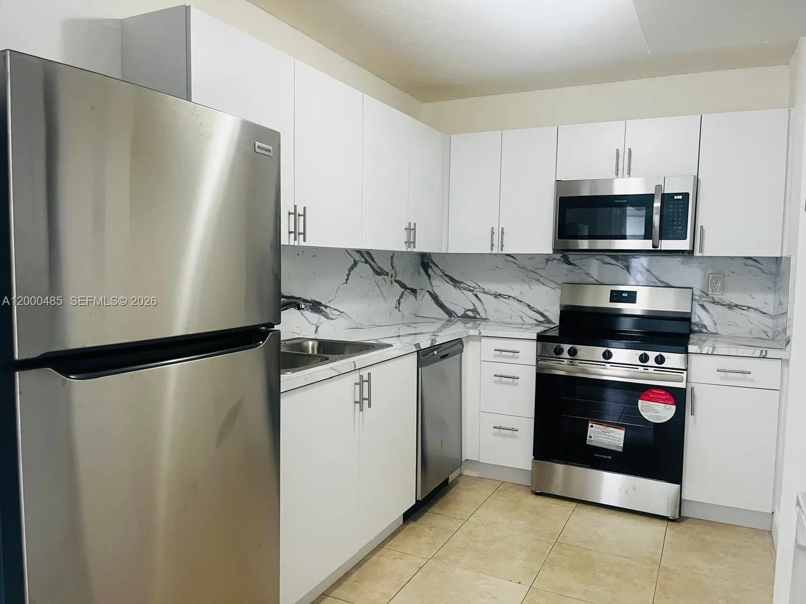 8261 Nw 8th St 235, Miami, Florida 33126, Miami, Florida 33126, 2 Bedrooms Bedrooms, ,2 BathroomsBathrooms,Residential Lease,For Rent,8261 Nw 8th St 235, Miami, Florida 33126,A12000485
