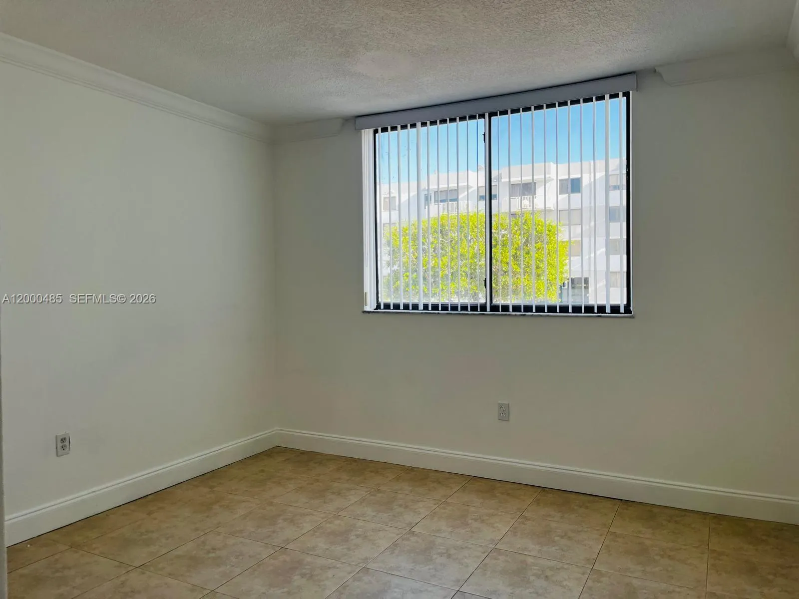 8261 Nw 8th St 235, Miami, Florida 33126, Miami, Florida 33126, 2 Bedrooms Bedrooms, ,2 BathroomsBathrooms,Residential Lease,For Rent,8261 Nw 8th St 235, Miami, Florida 33126,A12000485