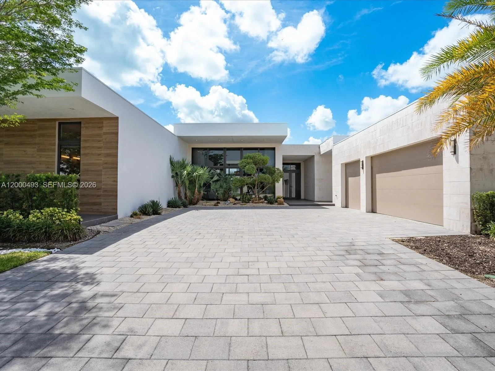 16650 Sunset Way 16650, Weston, Florida 33326, Weston, Florida 33326, 5 Bedrooms Bedrooms, ,7 BathroomsBathrooms,Residential Lease,For Rent,16650 Sunset Way 16650, Weston, Florida 33326,A12000493