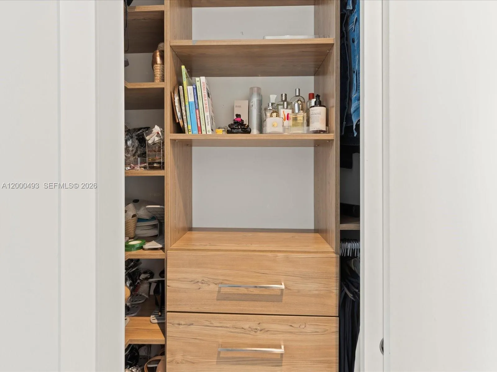 16650 Sunset Way 16650, Weston, Florida 33326, Weston, Florida 33326, 5 Bedrooms Bedrooms, ,7 BathroomsBathrooms,Residential Lease,For Rent,16650 Sunset Way 16650, Weston, Florida 33326,A12000493