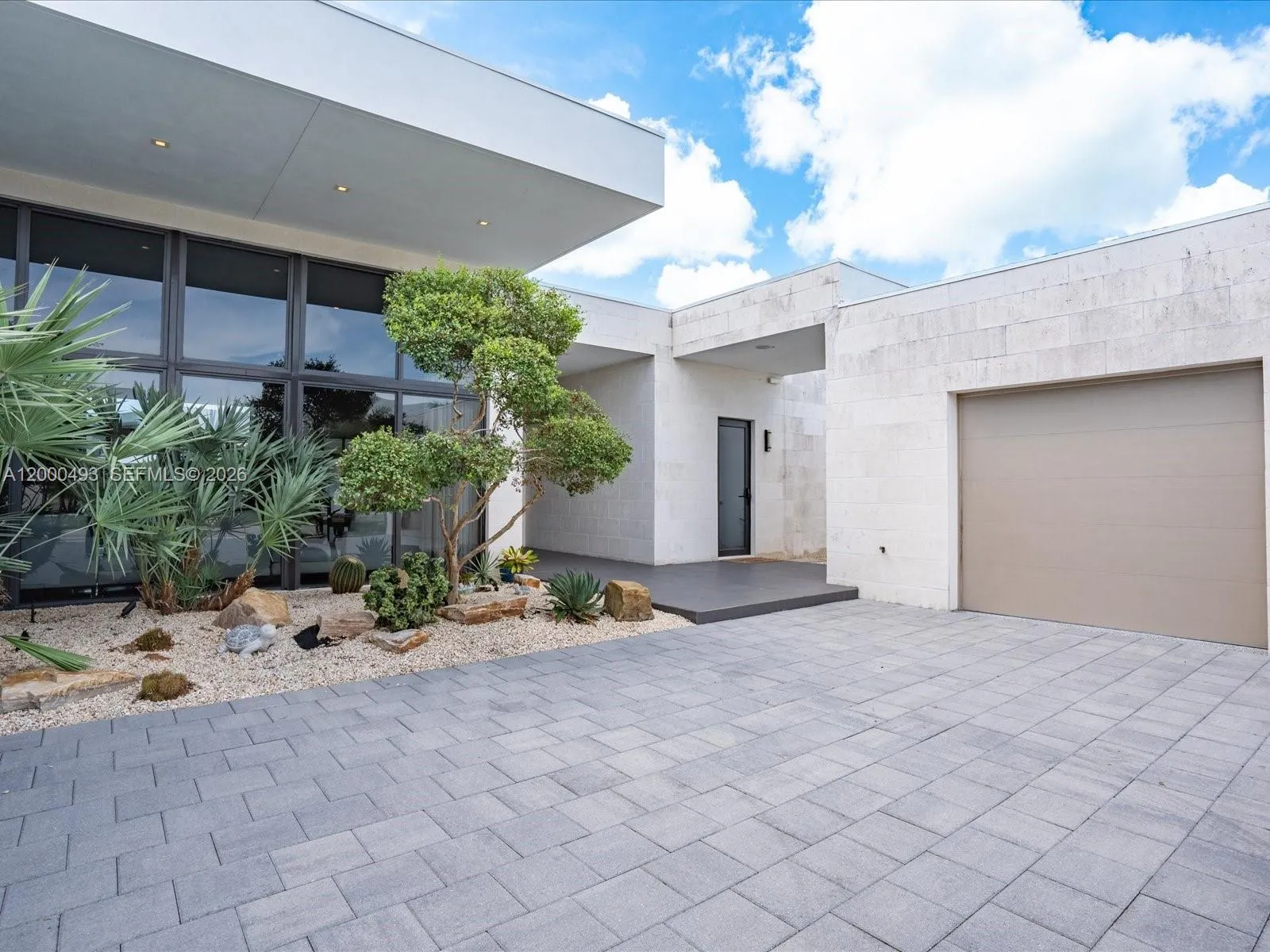 16650 Sunset Way 16650, Weston, Florida 33326, Weston, Florida 33326, 5 Bedrooms Bedrooms, ,7 BathroomsBathrooms,Residential Lease,For Rent,16650 Sunset Way 16650, Weston, Florida 33326,A12000493