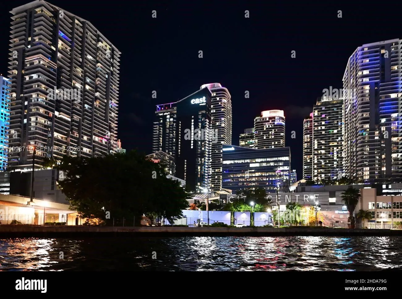 41 Se 5th St 1201, Miami, Florida 33131, Miami, Florida 33131, 2 Bedrooms Bedrooms, ,2 BathroomsBathrooms,Residential,For Sale,41 Se 5th St 1201, Miami, Florida 33131,A11998719