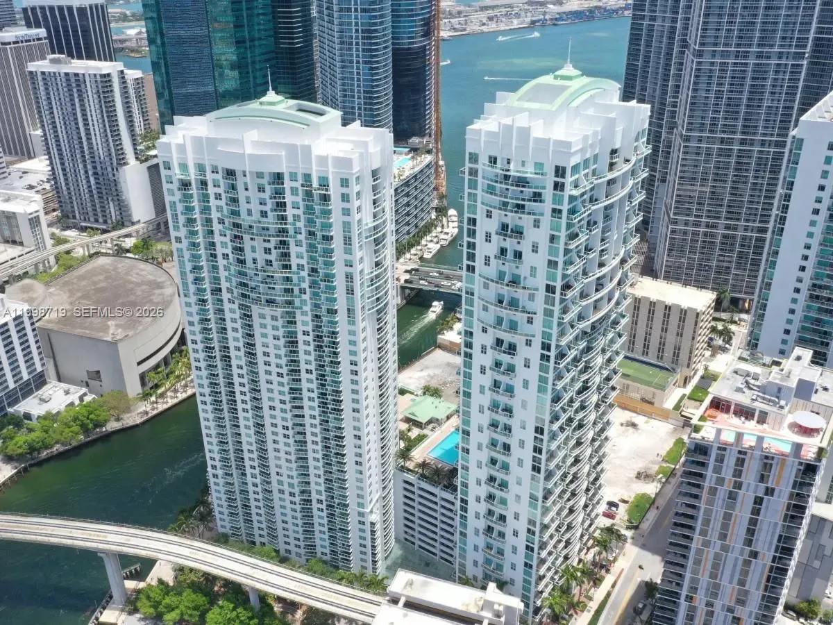 41 Se 5th St 1201, Miami, Florida 33131, Miami, Florida 33131, 2 Bedrooms Bedrooms, ,2 BathroomsBathrooms,Residential,For Sale,41 Se 5th St 1201, Miami, Florida 33131,A11998719
