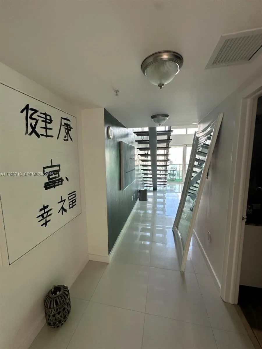 41 Se 5th St 1201, Miami, Florida 33131, Miami, Florida 33131, 2 Bedrooms Bedrooms, ,2 BathroomsBathrooms,Residential,For Sale,41 Se 5th St 1201, Miami, Florida 33131,A11998719