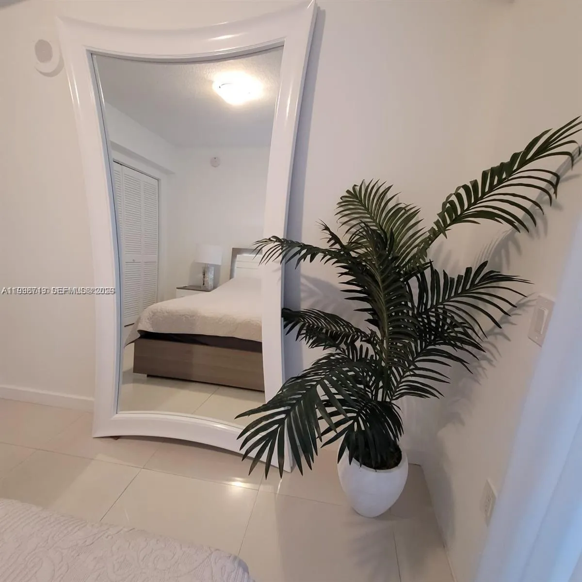 41 Se 5th St 1201, Miami, Florida 33131, Miami, Florida 33131, 2 Bedrooms Bedrooms, ,2 BathroomsBathrooms,Residential,For Sale,41 Se 5th St 1201, Miami, Florida 33131,A11998719