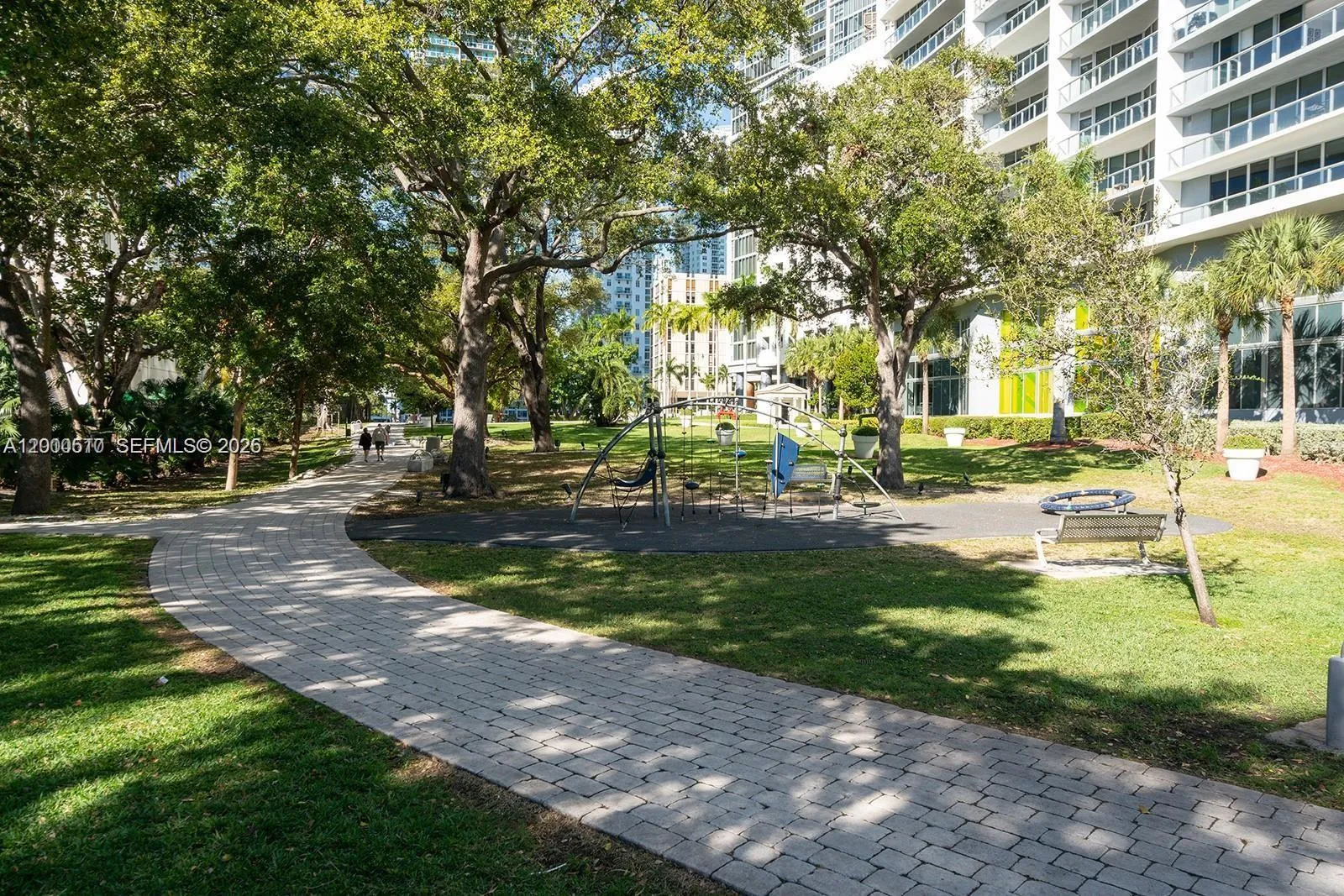 465 Brickell Ave 4604, Miami, Florida 33131, Miami, Florida 33131, 1 Bedroom Bedrooms, ,1 BathroomBathrooms,Residential Lease,For Rent,465 Brickell Ave 4604, Miami, Florida 33131,A12000510